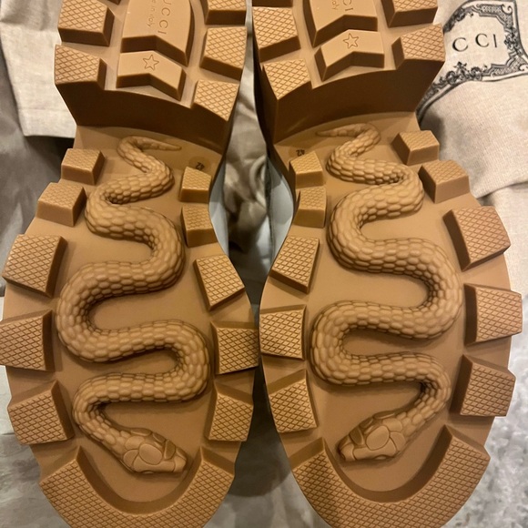 Women's Lace Up Heeled Ankle Boots GG Coated Canvas With Quilted Leather - Picture 9 of 9